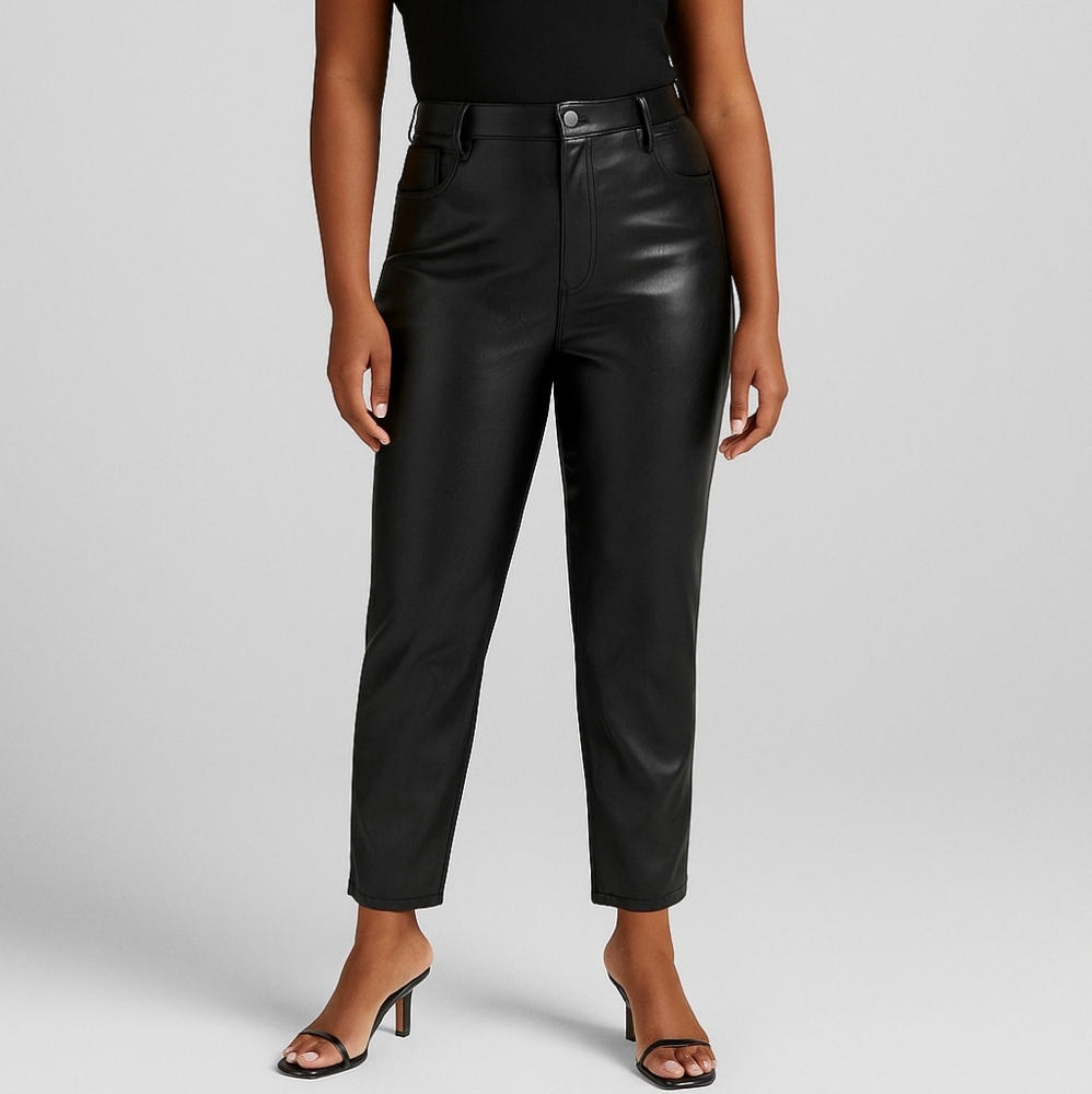 Abercrombie & Fitch 90s Curve Love Vegan Leather Pants Women's Size 28 High Rise